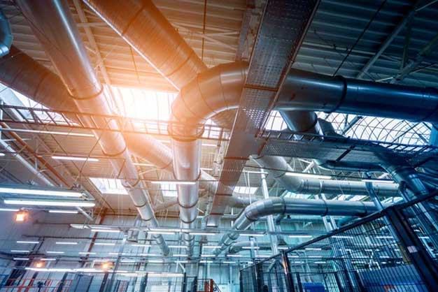 LIMPEZA E HIGIENIZAÇÃO DE COIFAS, DUTOS E COZINHAS INDUSTRIAIS OU DOMÉSTICAS